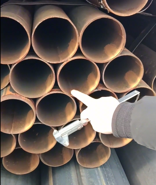 Q195焊管.jpg Q195焊管.jpg